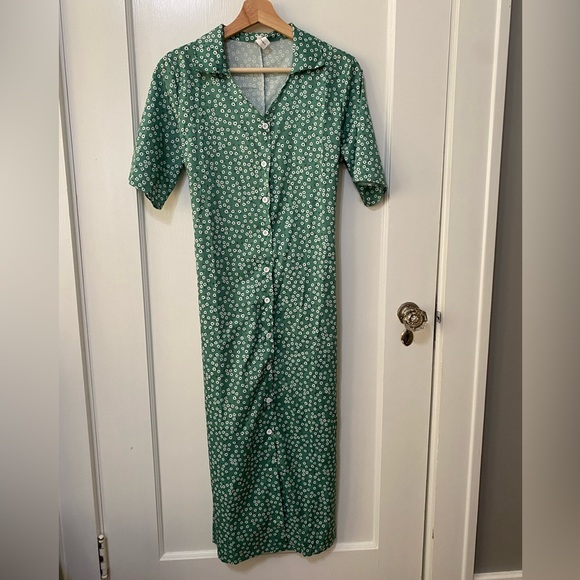 Dresses & Skirts - Green Floral Dress-NEW